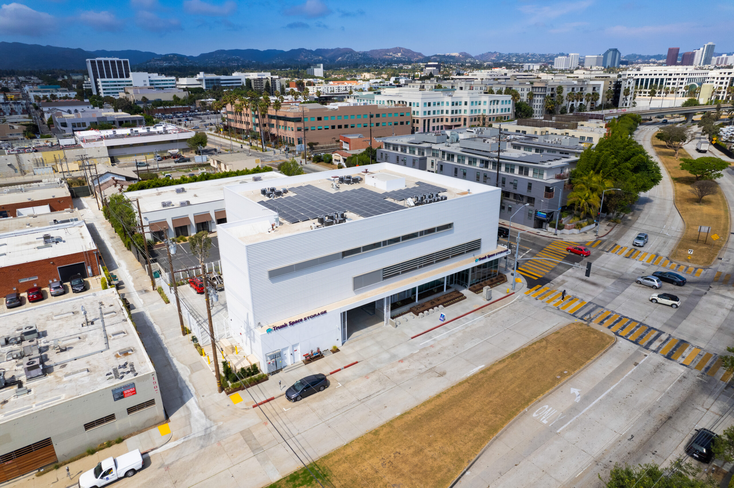 1674 20th St_Santa Monica_09-20-2024_A_ 04 (1)